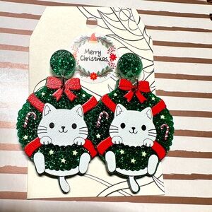 Christmas cat earrings costume jewelry NWT